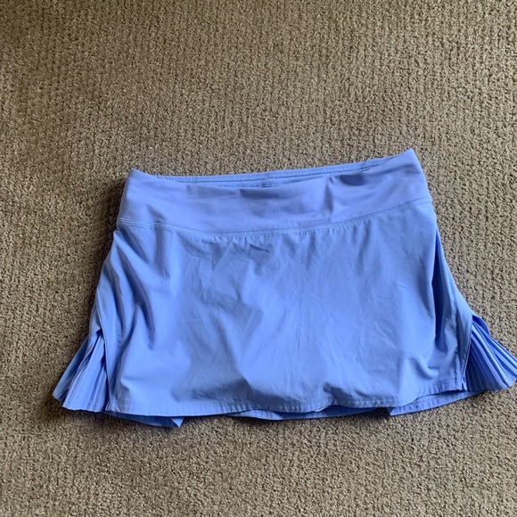 Lululemon Skirt - Picture 6 of 9